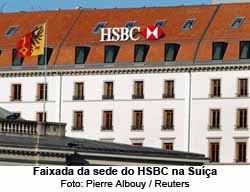 Faixada da sede do HSBC na Sua - Foto: Pierre Albouy / Reuters