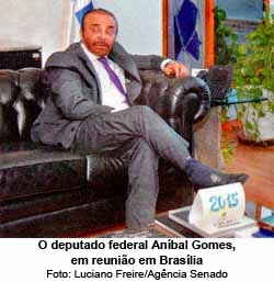 O deputado federal Aníbal Gomes, em reunião em Brasília - Foto: Luciano Freire/Agência Senado